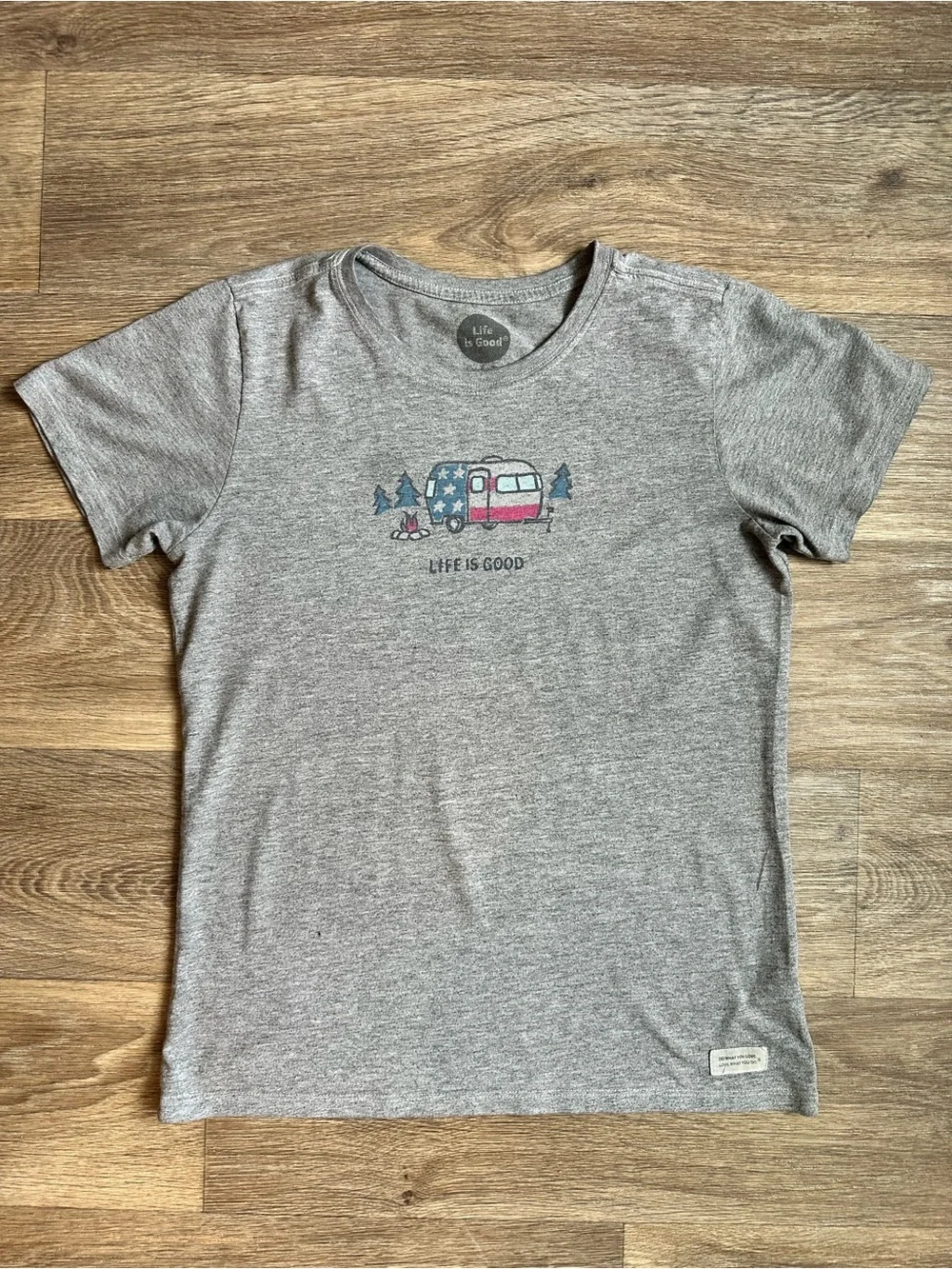 Life Is Good Women’s Gray Camper Graphic T-Shirt Size S Casual Short Sleeve Tee - Picture 2 of 7